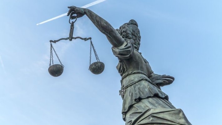 Justitia panthermedia_A16930348_847x565